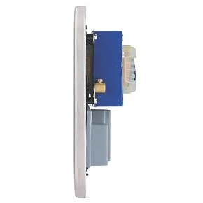 Schneider Electric Lisse Deco 2-Gang Dual Voltage Shaver Socket 115 / 230V Brushed Stainless Steel with Black Inserts 5 Schneider Electric Lisse Deco 2-Gang Dual Voltage Shaver Socket 115 / 230V Brushed Stainless Steel with Black Inserts - Image 3