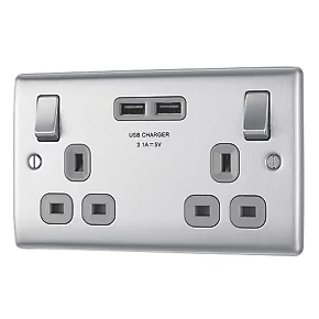 British General Nexus Metal 13A 2-Gang SP Switched Socket + 3.1A 2-Outlet Type A USB Charger Brushed Steel with Graphite Inserts 3 British General Nexus Metal 13A 2-Gang SP Switched Socket + 3.1A 2-Outlet Type A USB Charger Brushed Steel with Graphite Inserts